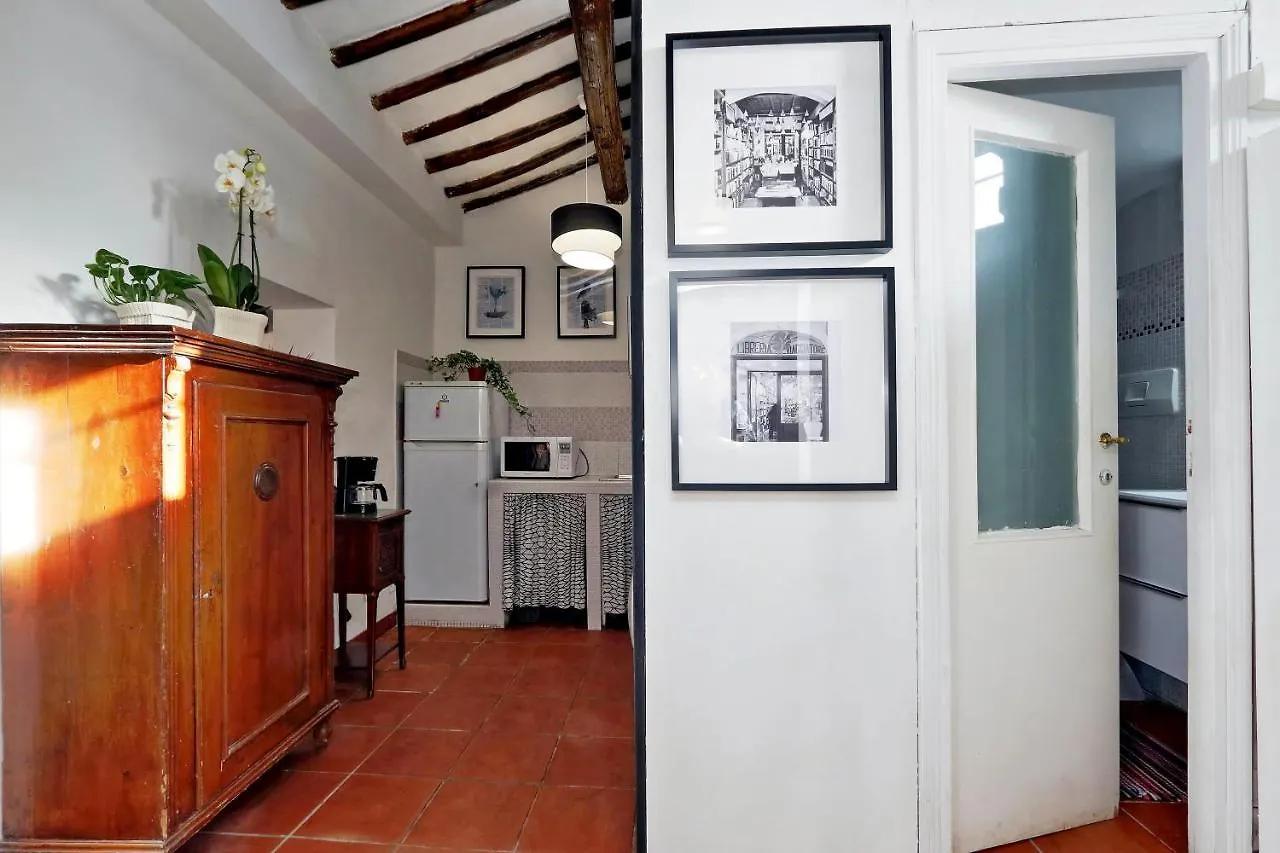 Campo De Fiori Apartment Rome